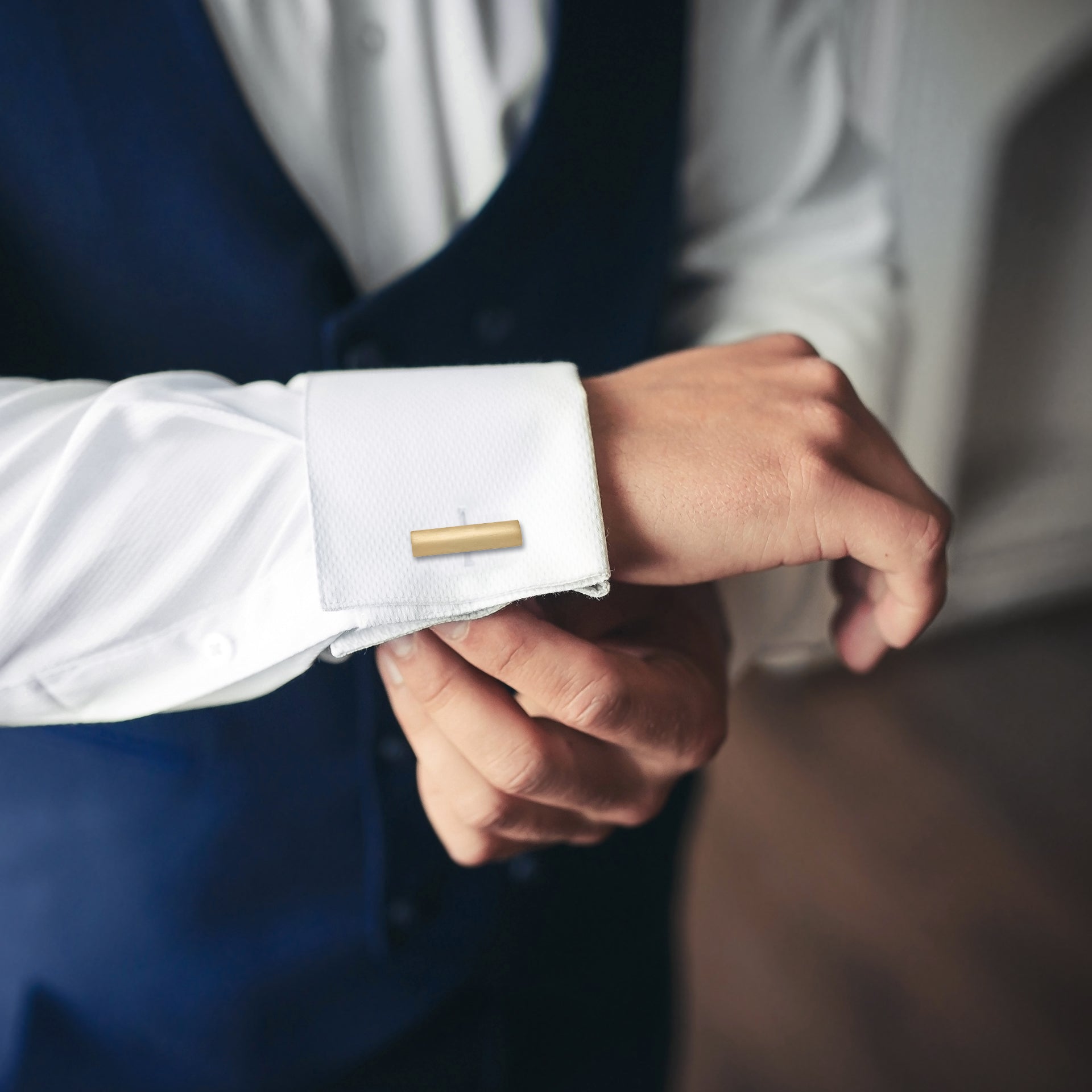 Matte and Shiny Gold Tone Bar Cufflinks