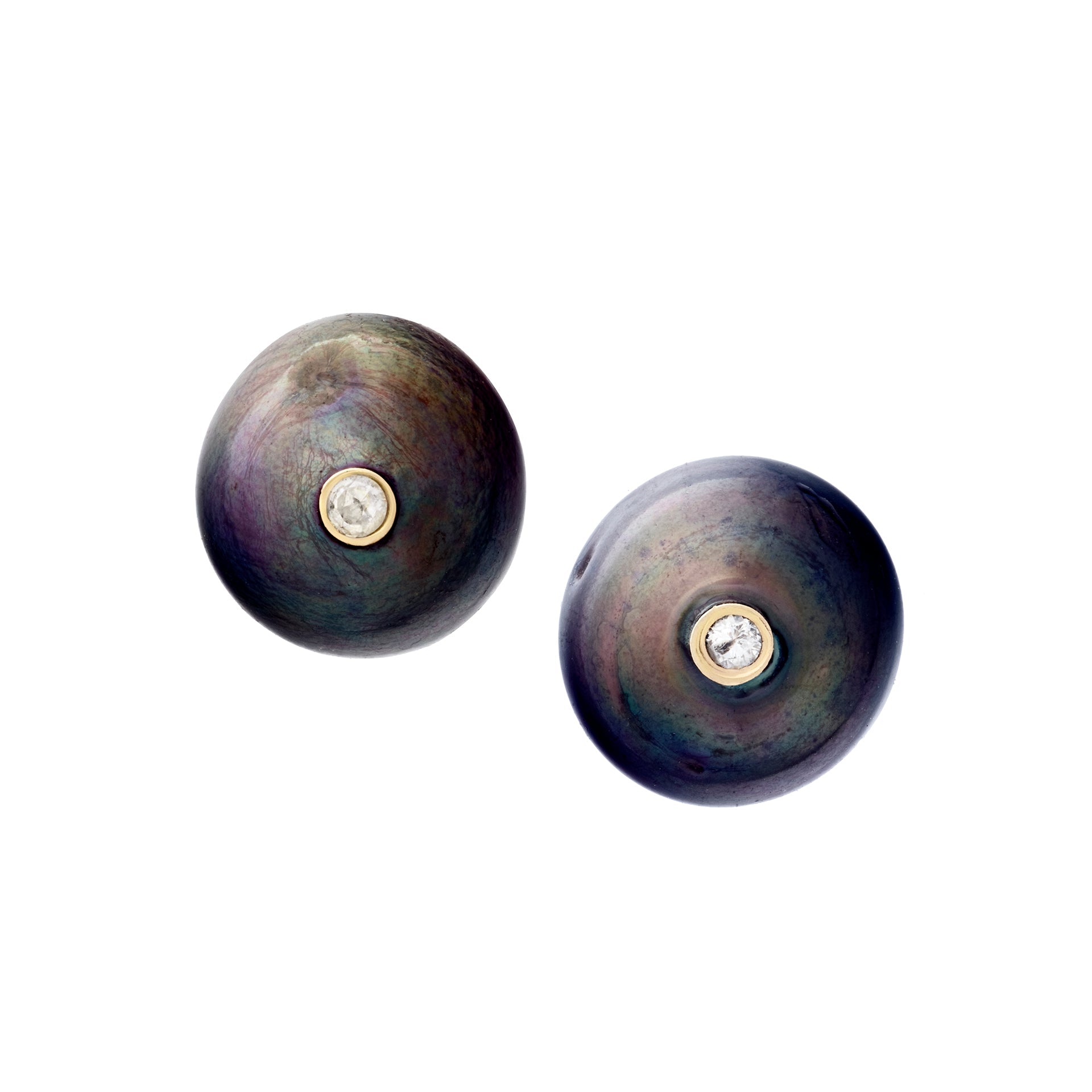 Tahitian black pearl stud earrings. Jan Leslie.