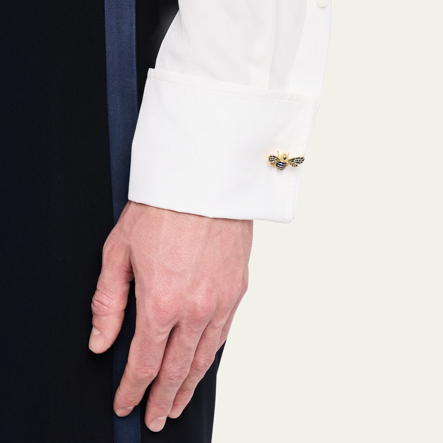 Gold vermeil navy blue enamel bee cufflinks pair showing plain gold wing reverse and oval toggle closure by Jan Leslie.
